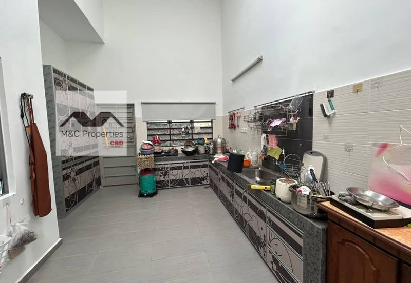 Taman Yong Seng Fully Renovated & Extended 1.5 Storey Terraced Fr Sale