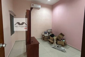 Taman Yong Seng Fully Renovated & Extended 1.5 Storey Terraced Fr Sale