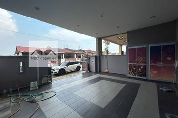 Taman Yong Seng Fully Renovated & Extended 1.5 Storey Terraced Fr Sale