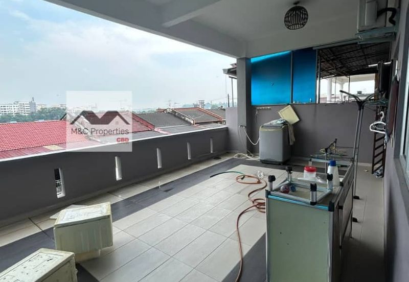 Taman Yong Seng Fully Renovated & Extended 1.5 Storey Terraced Fr Sale