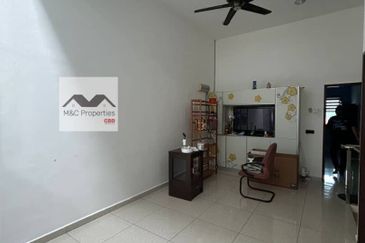 Taman Yong Seng Fully Renovated & Extended 1.5 Storey Terraced Fr Sale