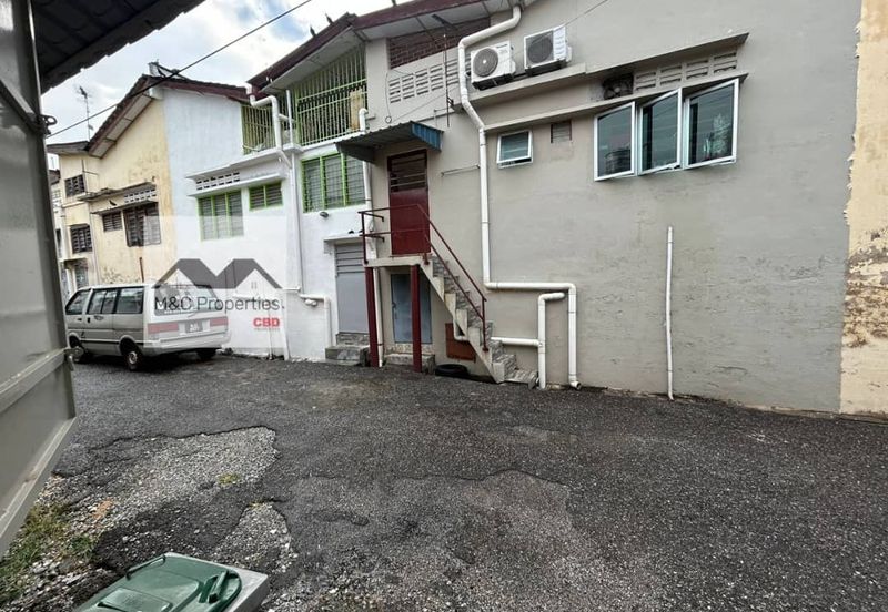 Taman Yong Seng Fully Renovated & Extended 1.5 Storey Terraced Fr Sale