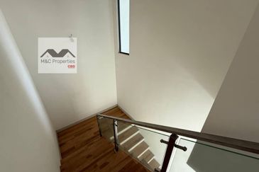 Lake Garden Brand New 2 Storey Semi-D House Seremban For Sale!!