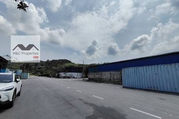 Rantau 1 Storey Semi-D Factory With Land Area 10065 Sqft For Rent!!