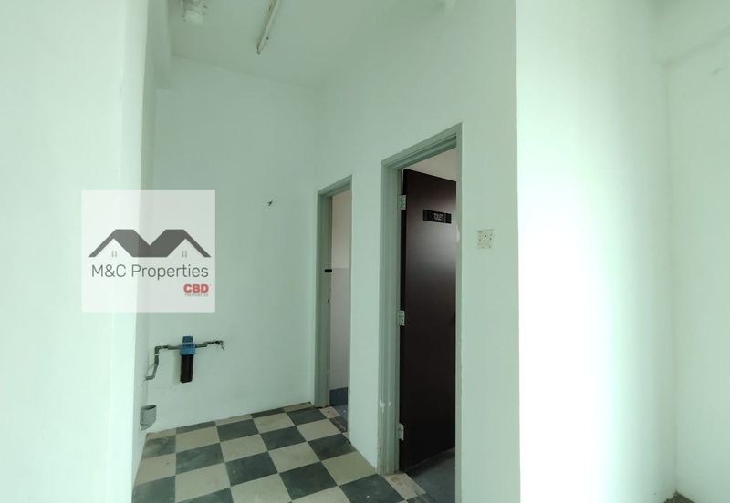 Jalan Dato Bandar Tunggal