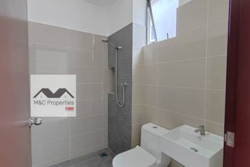 Arden Hill Brand New Basic Unit 2 Storey Terraced Seremban For Rent!!