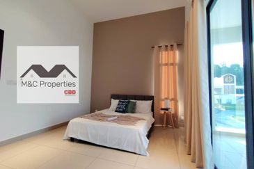 Arden Hill Corner Lot Fully Furnished 2 Storey Superlink For Rent!!