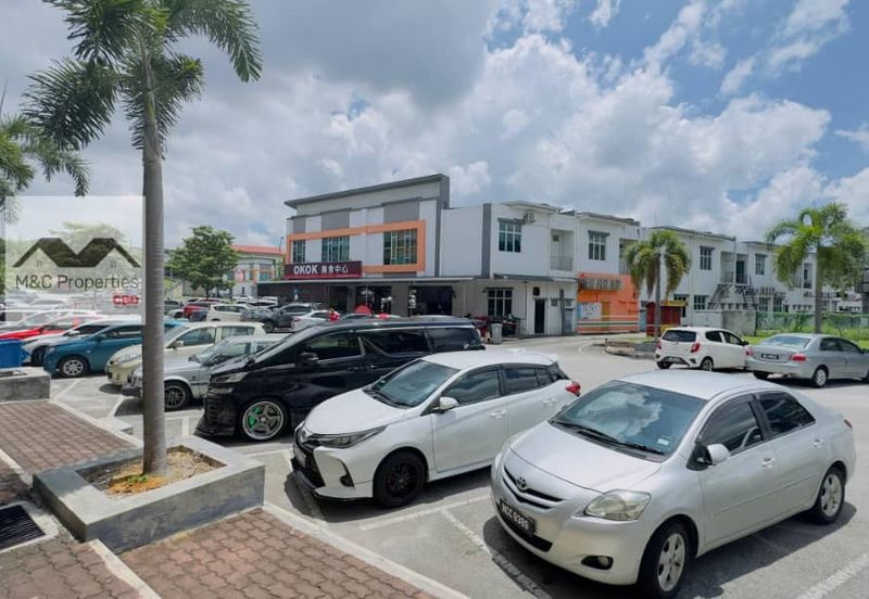 Pusat Komersial Bukit Blossom Ground & First Floor Shop For Rent!!