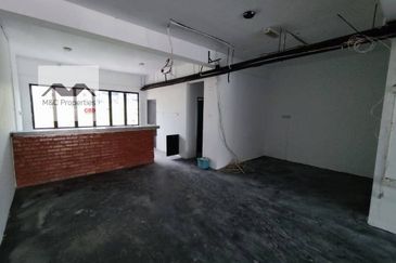 Pusat Komersial Rasah Prima