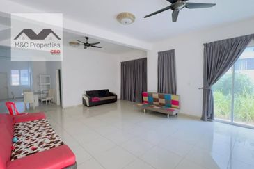 Adira Semi Furnished End Lot 2 Storey Terraced Sendayan For Rent!!