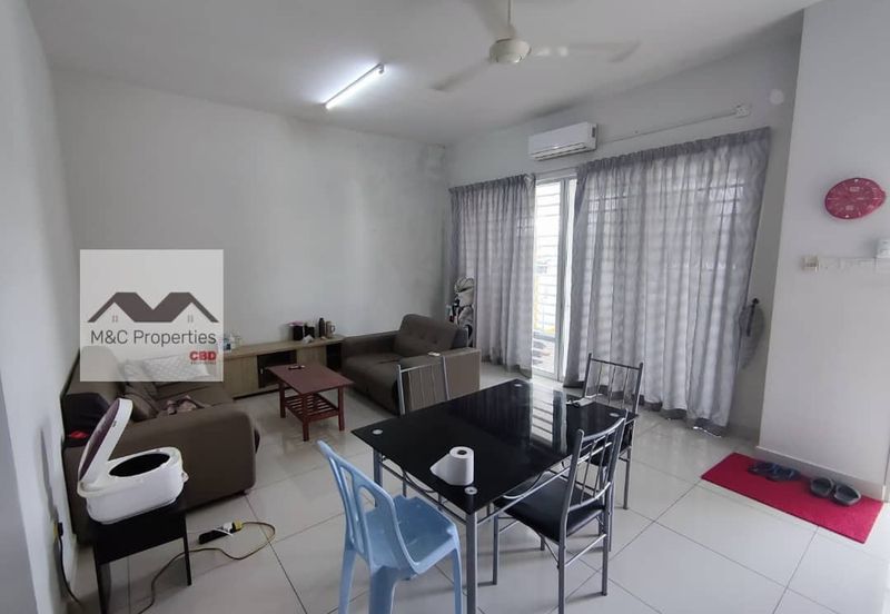 Sakura 90% Furnished Facing Empty 2 Storey Terraced S2 Heights Fr Rent
