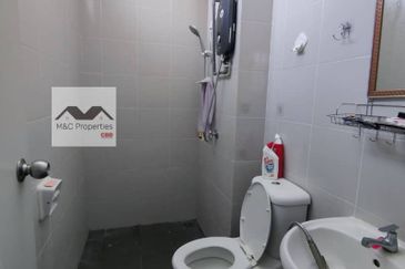 Sakura 90% Furnished Facing Empty 2 Storey Terraced S2 Heights Fr Rent