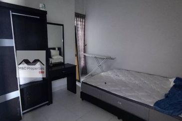 Sakura 90% Furnished Facing Empty 2 Storey Terraced S2 Heights Fr Rent