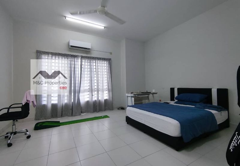 Sakura 90% Furnished Facing Empty 2 Storey Terraced S2 Heights Fr Rent