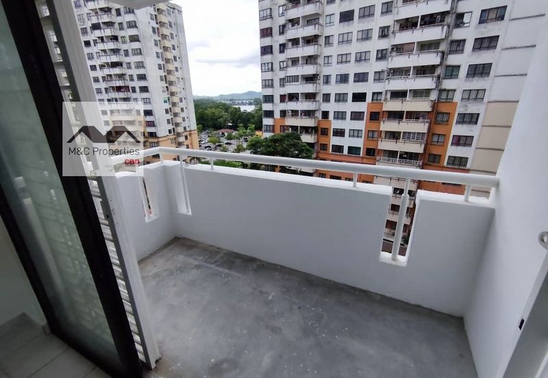 Vista Millennium Condominiums