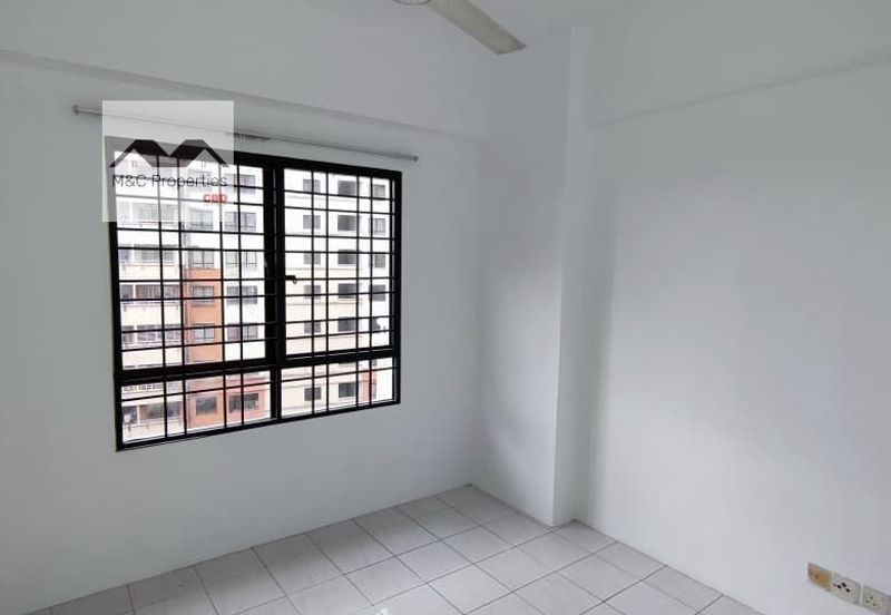 Vista Millennium Condominiums