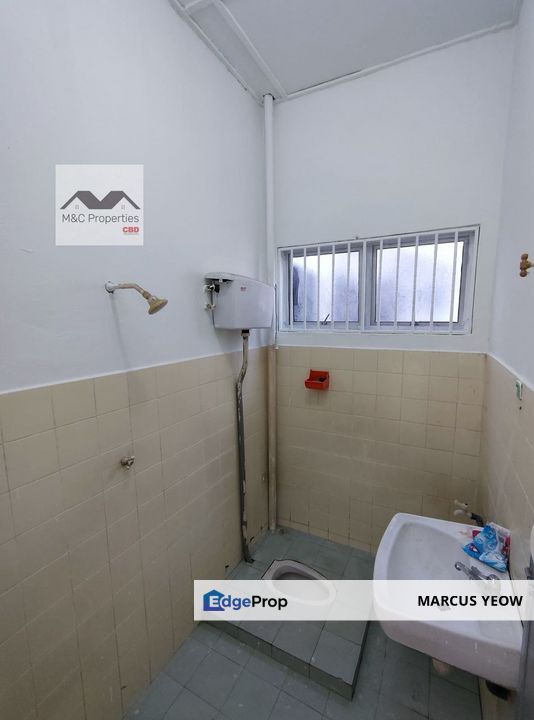 Taman Bunga Blossom Basic Unit 1 Storey Terraced Seremban For Sale!!, Negeri Sembilan, Seremban