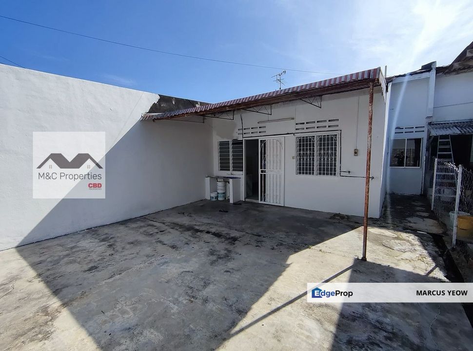 Taman Bunga Blossom Basic Unit 1 Storey Terraced Seremban For Sale!!, Negeri Sembilan, Seremban