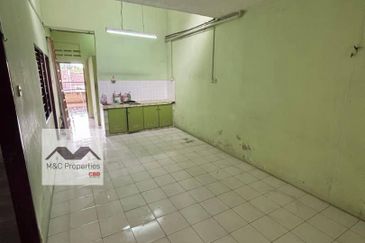 Taman Mambau Jaya Back Fully Extended 1 Storey House Seremban For Sale