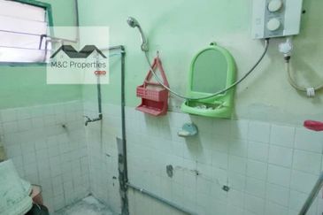 Taman Mambau Jaya Back Fully Extended 1 Storey House Seremban For Sale