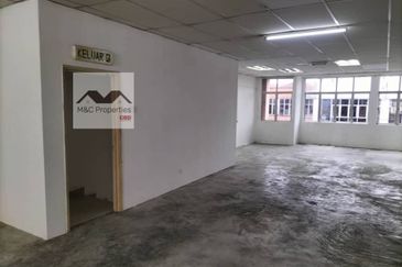 Oakland Commercial Centre