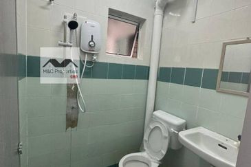 Bukit Delima Apartment With 1 Car Park Seremban For Rent!!