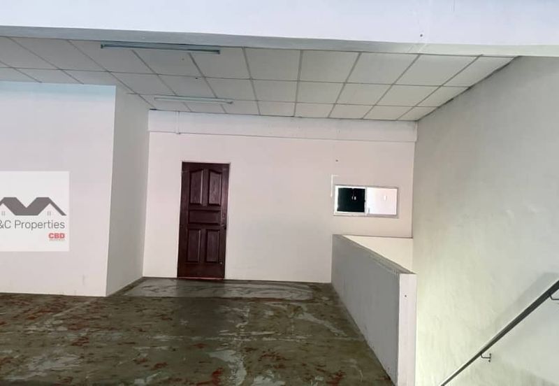 Taman Bukit Dawn First Floor Shop Office Templer Seremban For Rent!!