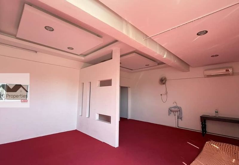 Taman Bukit Dawn First Floor Shop Office Templer Seremban For Rent!!