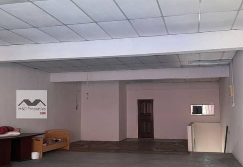 Taman Bukit Dawn First Floor Shop Office Templer Seremban For Rent!!