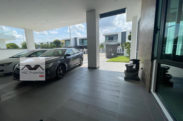 SAUJANA DUTA @ S2 HEIGHTS