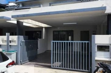 Anggun @ Bandar Ainsdale