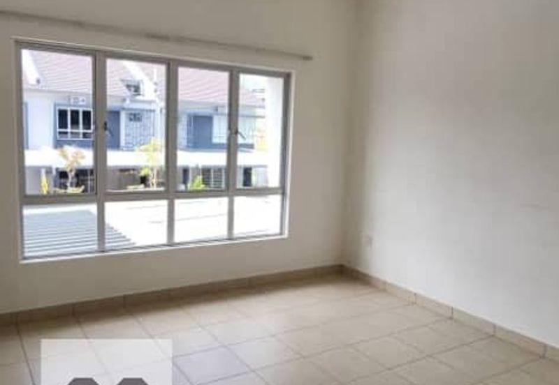 Anggun @ Bandar Ainsdale