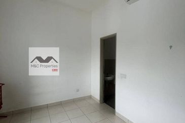 Safira Apartment, Seremban 2