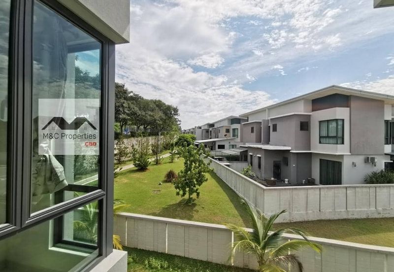 AVIVA GREEN @ SEREMBAN 2