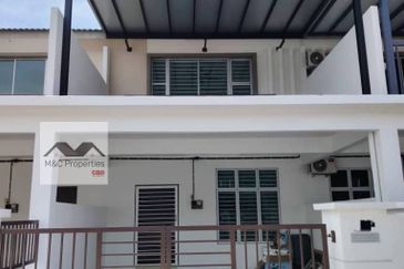 Taman Lazuli Brand New 2 Storey Terraced Galena Seremban For Rent!!