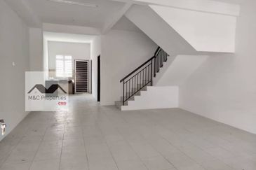 Taman Lazuli Brand New 2 Storey Terraced Galena Seremban For Rent!!