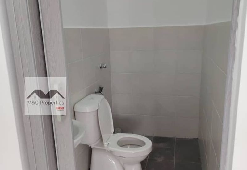 Taman Lazuli Brand New 2 Storey Terraced Galena Seremban For Rent!!