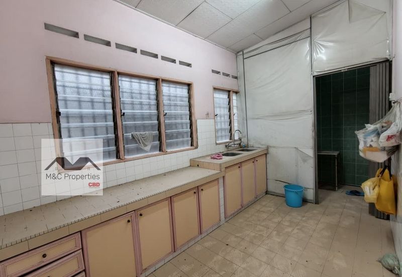 Taman Star Light 2 Storey Terraced House Rahang Seremban For Sale!!