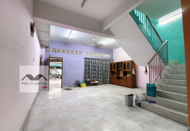 Taman Star Light 2 Storey Terraced House Rahang Seremban For Sale!!