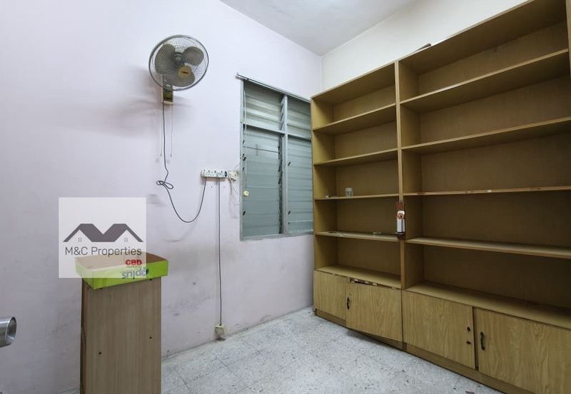 Taman Star Light 2 Storey Terraced House Rahang Seremban For Sale!!