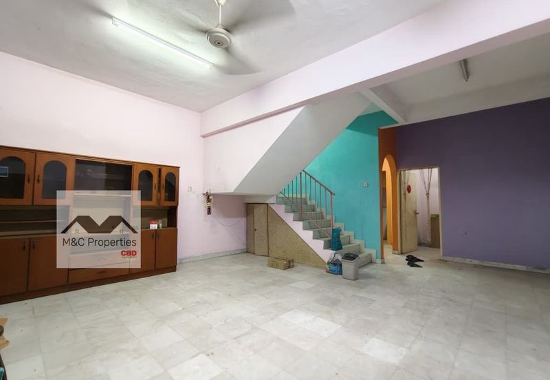 Taman Star Light 2 Storey Terraced House Rahang Seremban For Sale!!