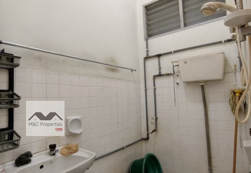 Taman Star Light 2 Storey Terraced House Rahang Seremban For Sale!!