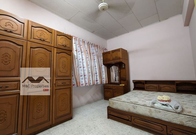 Taman Star Light 2 Storey Terraced House Rahang Seremban For Sale!!