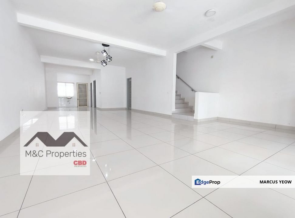 Santana Saujana Tropika Basic Unit 2 Storey Terraced S2 Heights Rent!!, Negeri Sembilan, Seremban