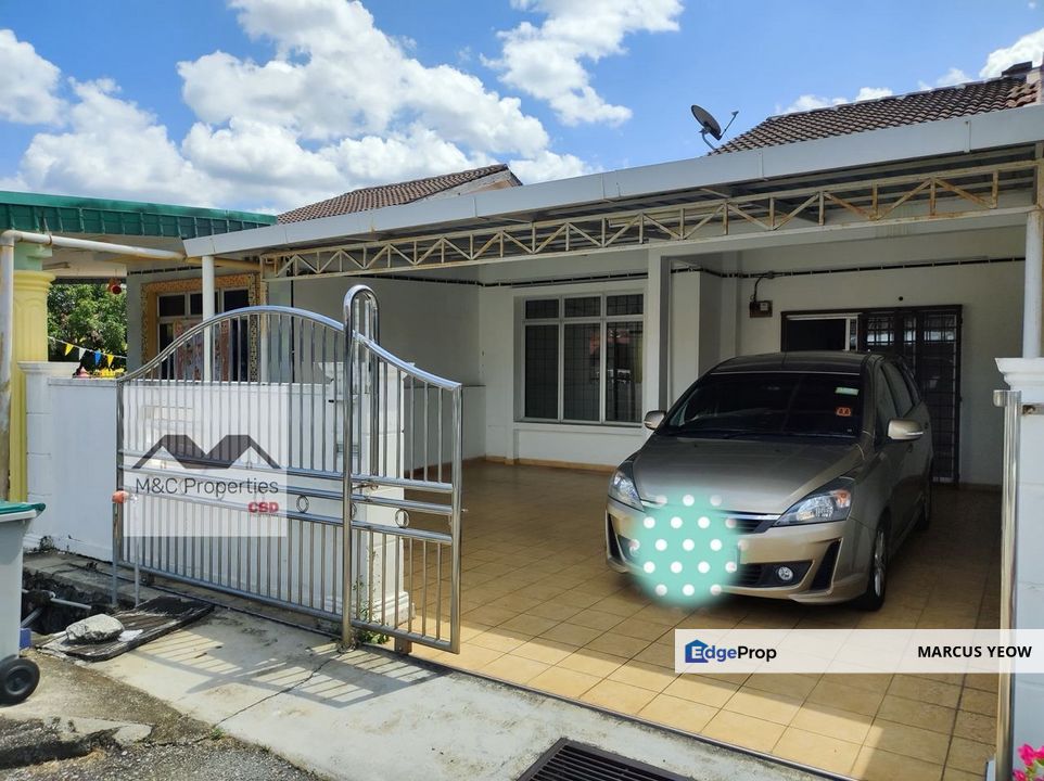Garden Avenue Basic Unit 1 Storey Terraced Seremban 2 For Rent!!, Negeri Sembilan, Seremban