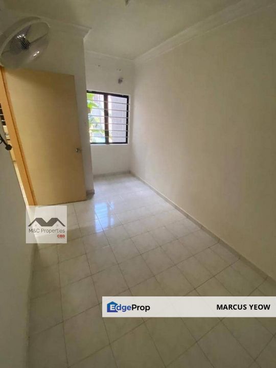 Dahlia First Floor Flat Renovated Unit Seremban 2 For Sale!!, Negeri Sembilan, Seremban