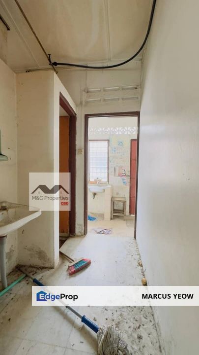 Taman Ampangan Paroi Facing Empty 1 Storey Terraced Seremban For Sale!, Negeri Sembilan, Seremban