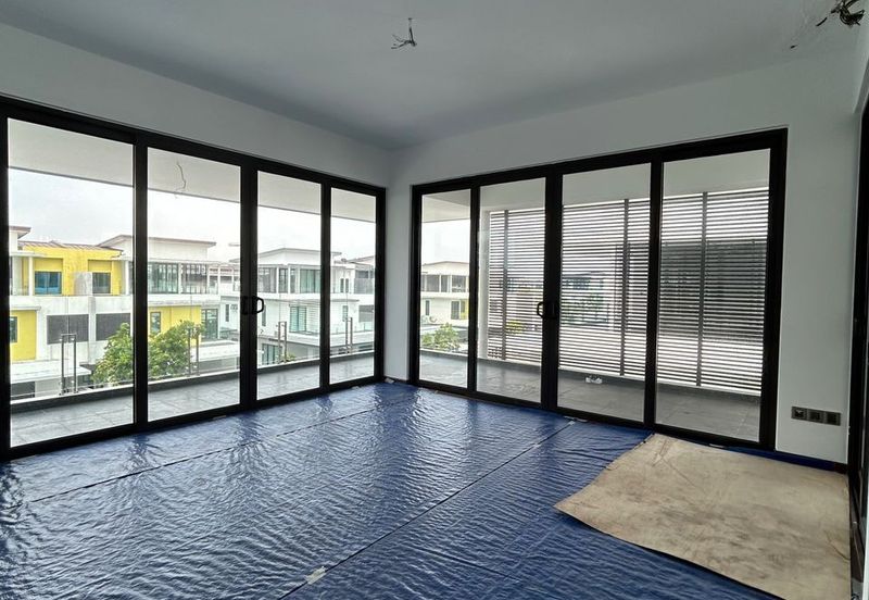 SAUJANA DUTA @ S2 HEIGHTS