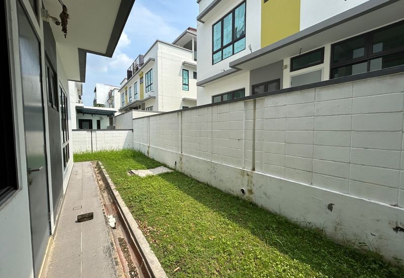 SAUJANA DUTA @ S2 HEIGHTS