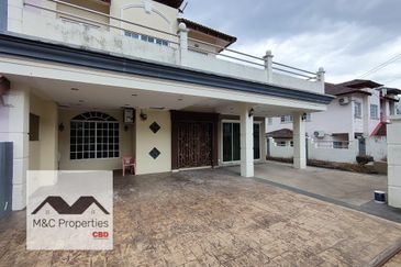 Taman Seri Rahang Renovated & Extended 2 Storey Semi-D Seremban Sale!!